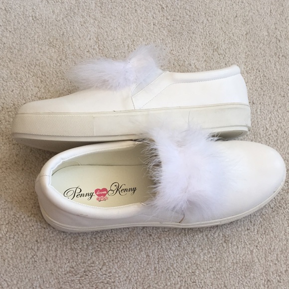 Like New Penny Loves Kenny Arty Sneaker - Picture 3 of 8